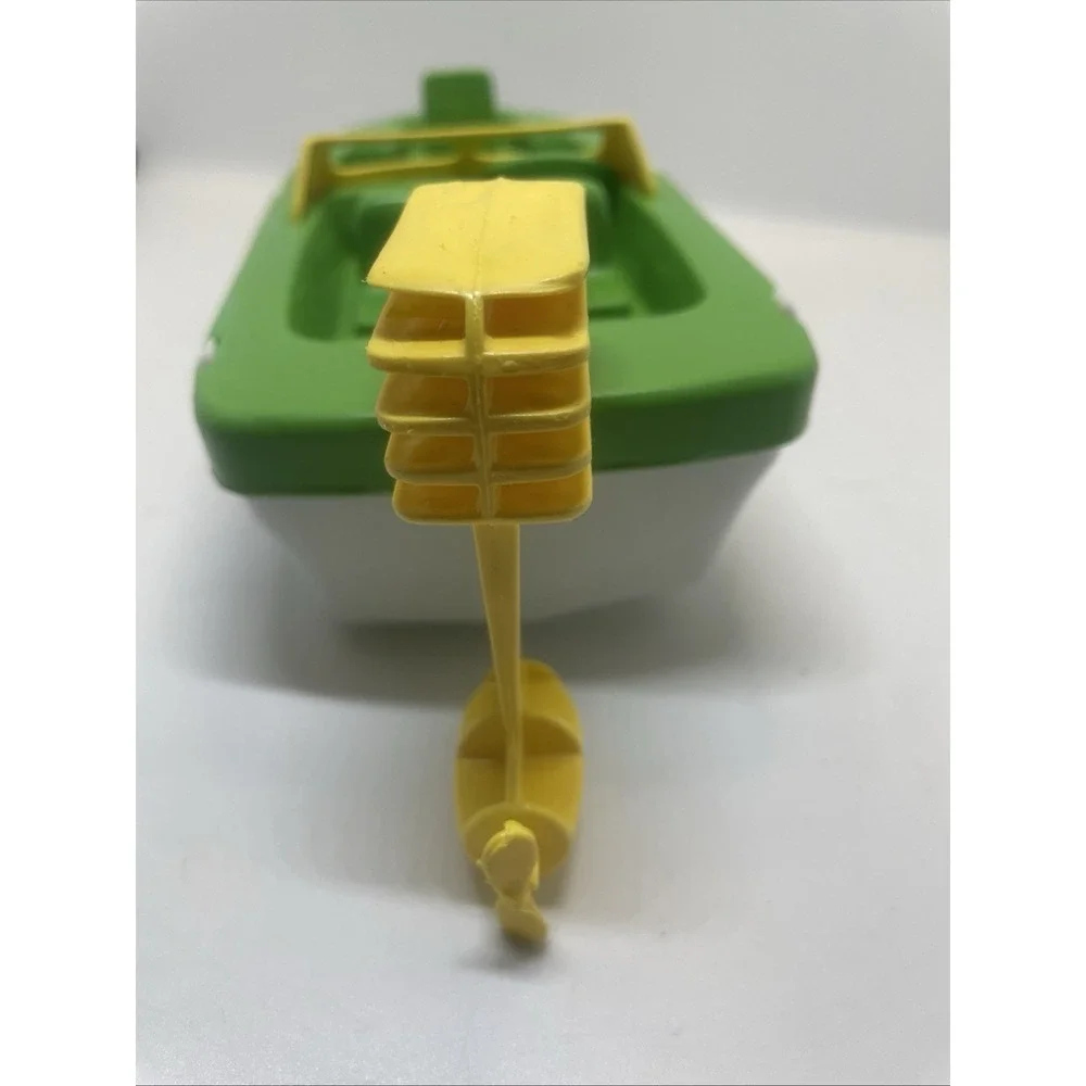 Vintage Processed Plastics Co speed boat motor boat, green & white & yellow, 11